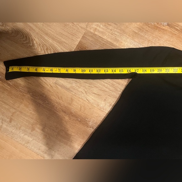 Sleek black wool Club Monaco sweater XS - Picture 5 of 8